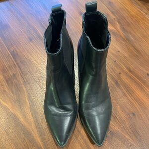 Black Nine West boots